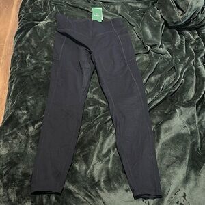 Halara Black Butt Lifting Leggings-NWT